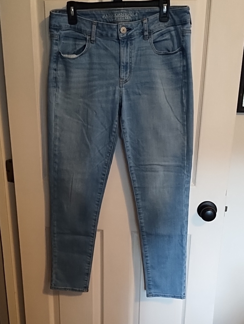 American Eagle Outfitters Light Blue Skinny Jeans